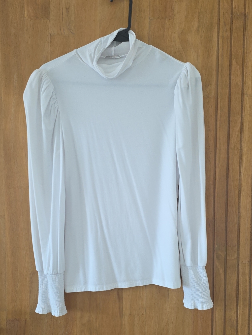 Elie Tahari White Long-Sleeve Mock Neck Top with Smocked Cuffs